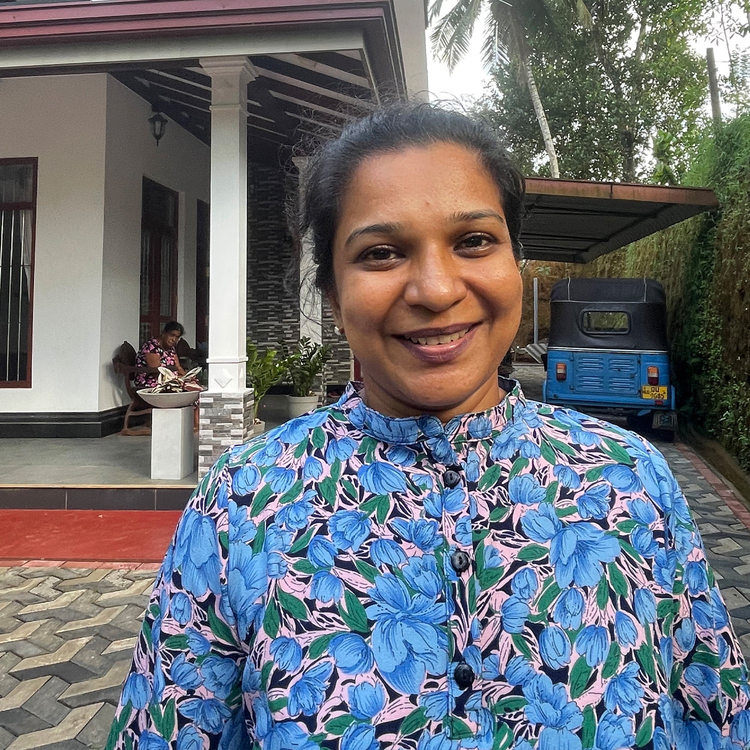 Profile Nilanthi Thisera