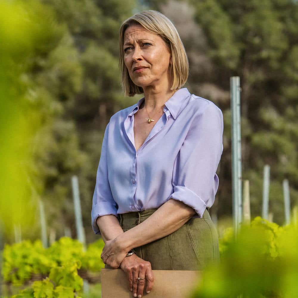 Nicola Walker wearing Alex Monroe Gold Bumblebee Necklace.