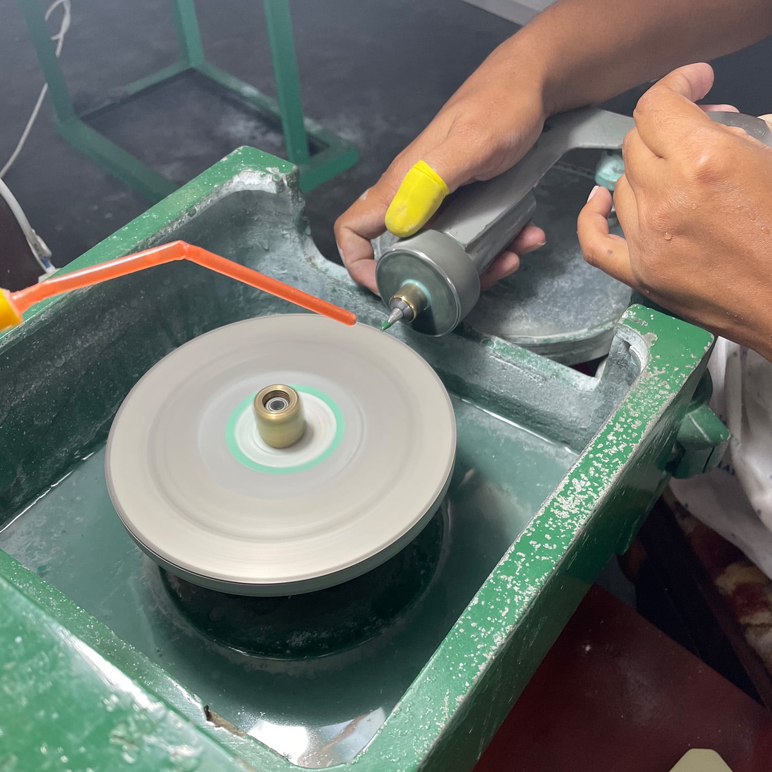 a selection of alex monroe fine 18ct bee drop earrings